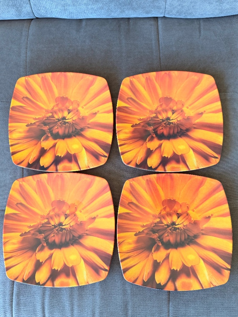 Floral Design Melamine Square Plates (4)